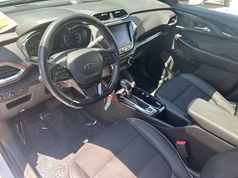 Used 2023 Chevrolet TrailBlazer RS w/ Sun and Liftgate Package AWD/4WD image 40
