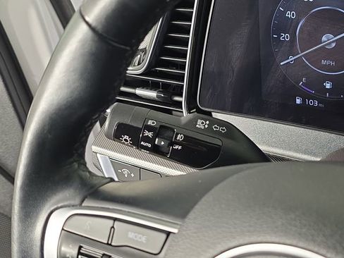 Used 2023 Kia Sportage SX FWD image 30