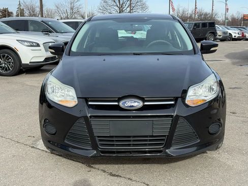 Used 2014 Ford Focus SE image 2
