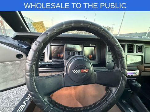 Used 1988 Chevrolet Corvette Coupe image 15