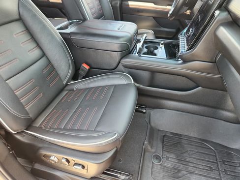 Used 2025 GMC Yukon XL AT4 Ultimate w/ LPO, Floor Liner Package AWD/4WD image 14