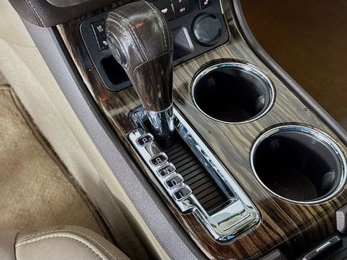 Used 2014 GMC Acadia Denali image 19