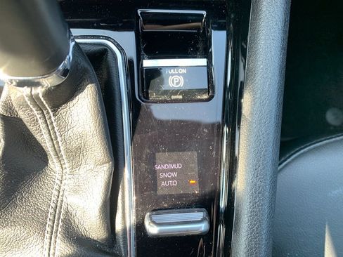 Used 2022 Jeep Compass High Altitude AWD/4WD image 24