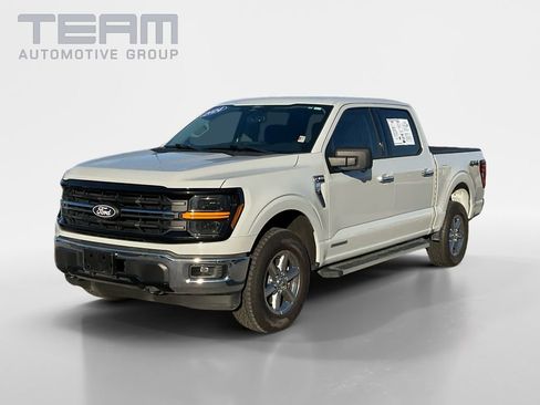 Used 2024 Ford F150 XLT w/ Mobile Office Package image 3