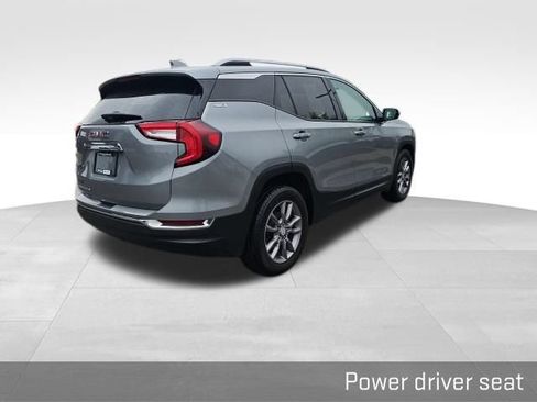 Used 2024 GMC Terrain SLT FWD image 25