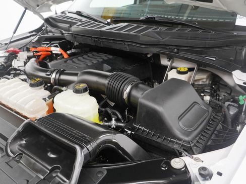 Used 2021 Ford F150 XLT w/ Equipment Group 302A High image 32