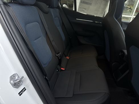 New 2026 Volvo EX30 Cross Country Ultra image 28