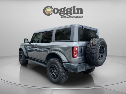 Used 2022 Ford Bronco Wildtrak image 3