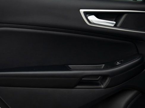 Used 2022 Ford Edge SEL w/ Convenience Package image 28