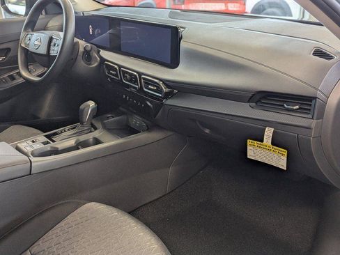 New 2026 Nissan Sentra SV w/ Floor Mat Package FWD image 13