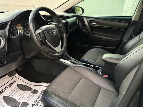 Used 2017 Toyota Corolla SE image 8
