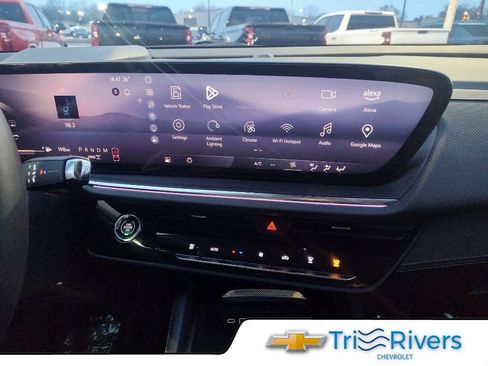 Used 2025 Buick Envision Preferred AWD/4WD image 15
