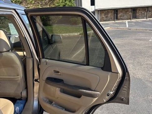 Used 2006 Honda CR-V EX image 22