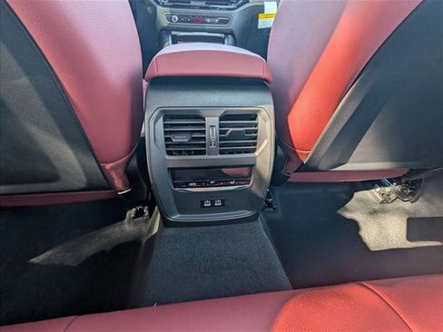 New 2026 BMW 330i Sedan w/ Premium Package image 21