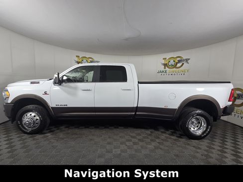 Used 2024 RAM 3500 Limited image 6