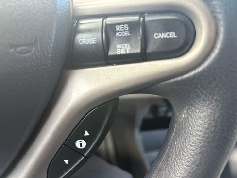 Used 2010 Honda Insight EX image 27