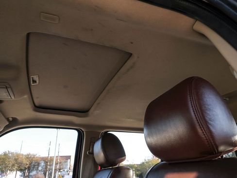 Used 2012 Ford F250 King Ranch w/ King Ranch w/Chrome Pkg image 29