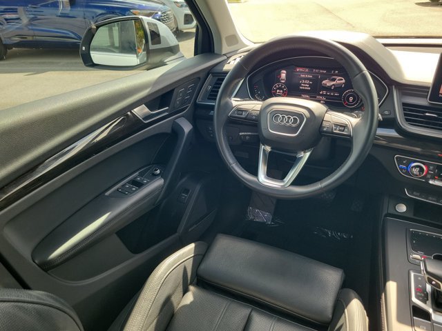 Used 2019 Audi Q5 Premium Plus w/ Premium Plus Package AWD/4WD image 13