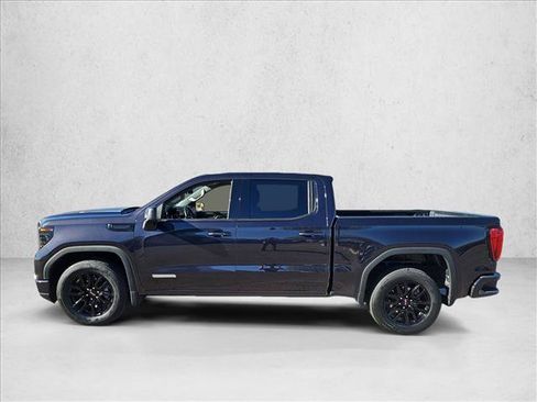 Used 2022 GMC Sierra 1500 Elevation RWD image 8