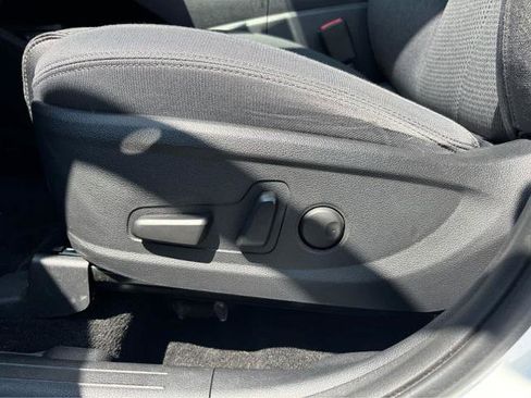 Used 2021 Hyundai Santa Fe SEL image 17