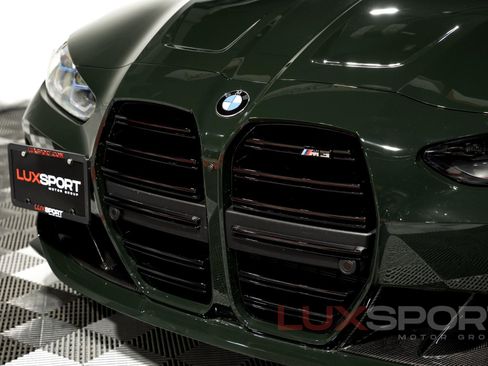 Used 2023 BMW M3 w/ M Carbon Exterior Package RWD image 93
