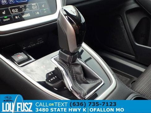 Used 2025 Subaru Outback Premium w/ Popular Package #1A AWD/4WD image 14