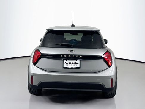 Certified 2025 MINI Cooper 2-Door Hardtop image 6