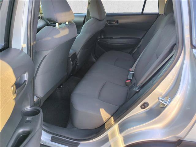 Certified 2022 Toyota Corolla Cross LE w/ Moonroof Package AWD/4WD image 19