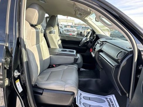 Used 2016 Toyota Tundra SR image 27