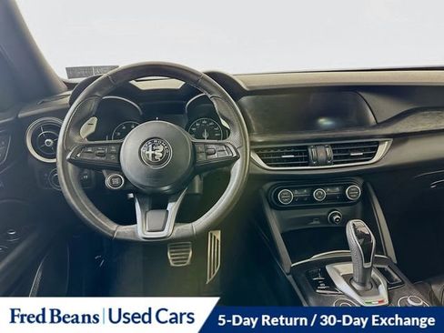 Used 2022 Alfa Romeo Stelvio Sprint image 25