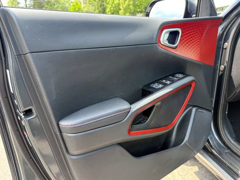 Certified 2023 Kia Soul GT-Line w/ GT-Line Technology Package FWD image 16