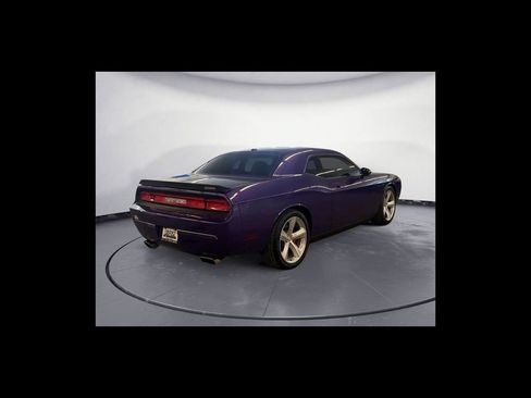 Used 2010 Dodge Challenger SRT8 w/ SRT Option Group II RWD image 6