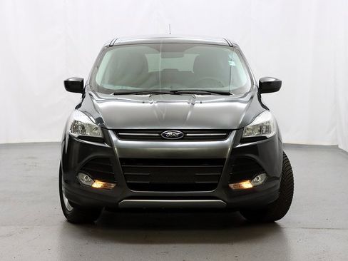 Used 2016 Ford Escape SE image 5
