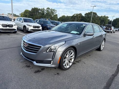 Used 2018 Cadillac CT6 Luxury AWD/4WD image 3