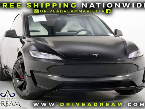 Used 2024 Tesla Model 3 Performance image 2