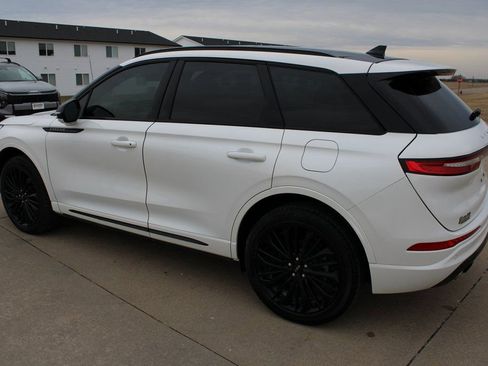 Used 2024 Lincoln Corsair Reserve w/ Equipment Group 201A image 22