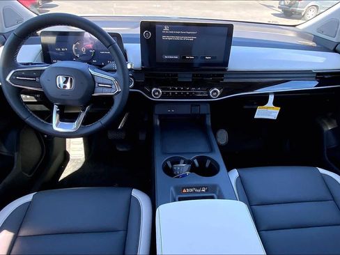 New 2026 Honda Prologue Touring image 5