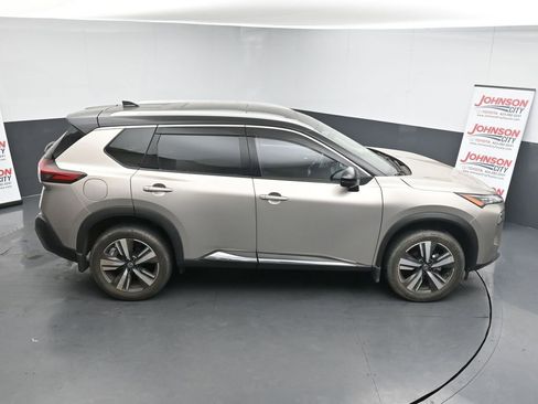 Used 2021 Nissan Rogue SL image 17