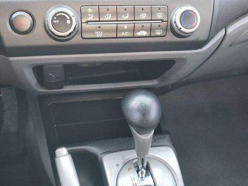 Used 2010 Honda Civic LX image 18