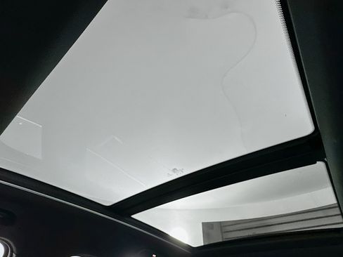 Used 2025 BMW X1 xDrive28i image 25