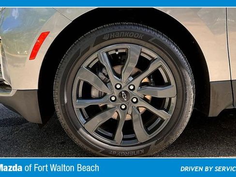 Used 2023 Chevrolet Equinox RS w/ LPO, Floor Liner Package FWD image 34