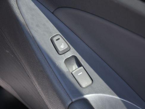 Used 2013 Hyundai Sonata Limited w/ Premium Pkg FWD image 21