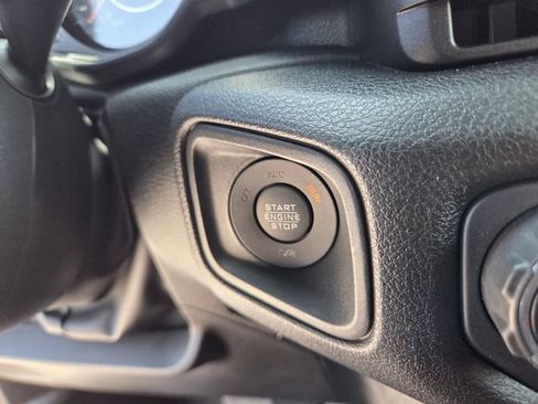 Used 2025 Jeep Wrangler Unlimited Sport AWD/4WD image 26