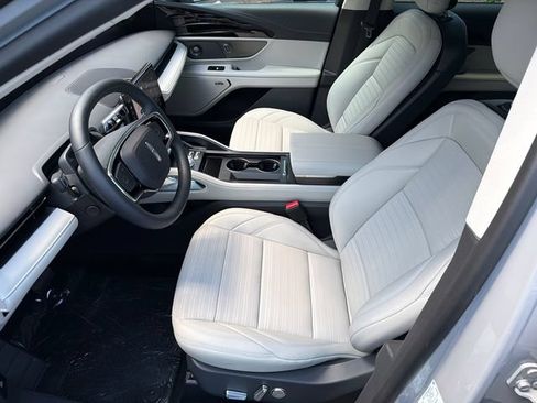 New 2026 Lincoln Nautilus Reserve w/ Jet Appearance Package AWD/4WD image 10