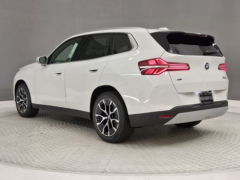 New 2026 BMW X3 xDrive30i w/ Convenience Package AWD/4WD image 3