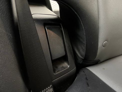 Used 2021 Toyota 4Runner SR5 Premium image 19