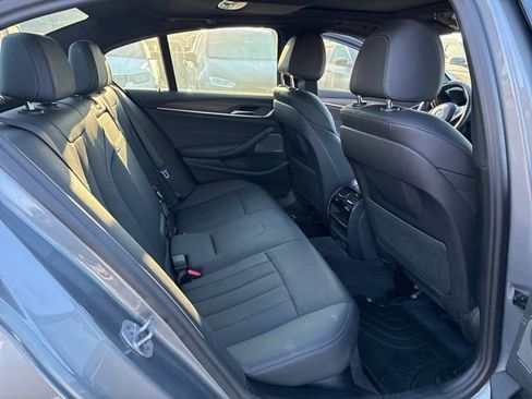 Used 2023 BMW 530e xDrive w/ Premium Package AWD/4WD image 27