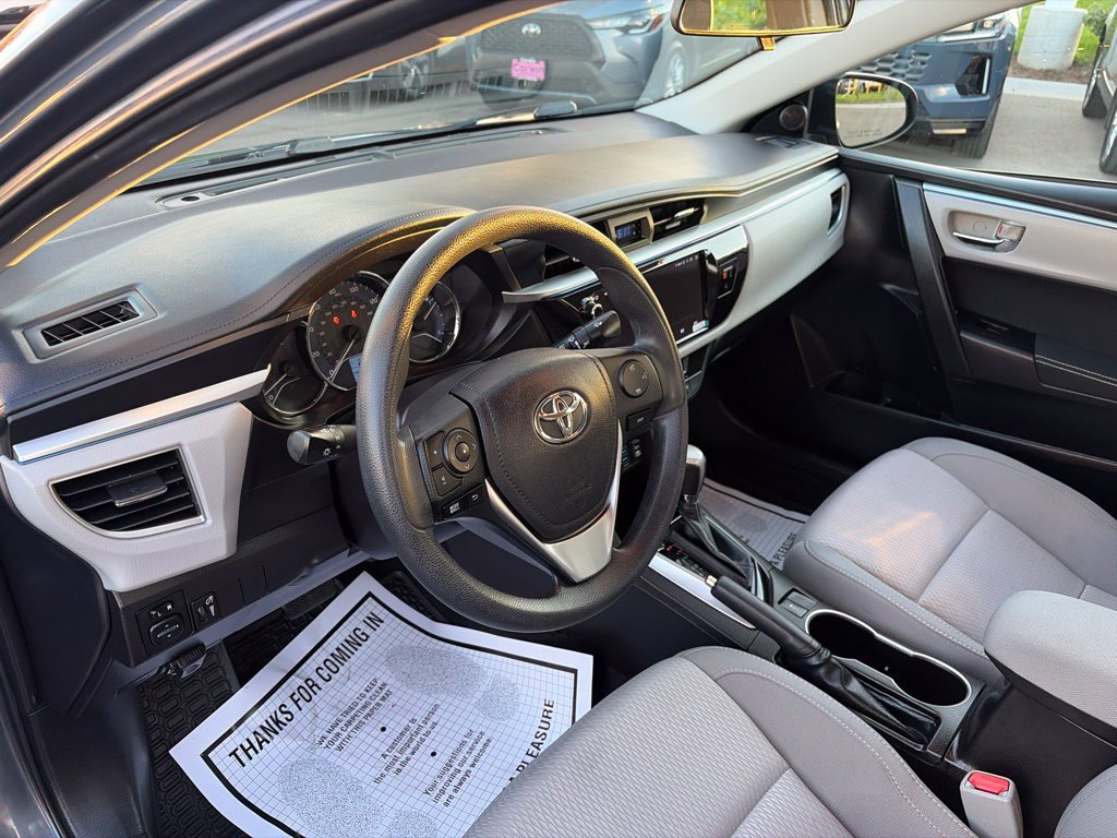 Used 2015 Toyota Corolla LE w/ Body Protection Package #1 FWD image 23