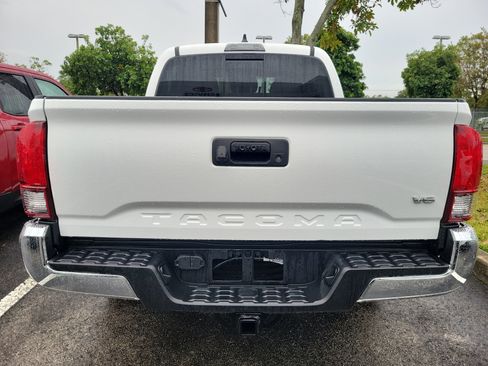 Used 2023 Toyota Tacoma SR5 image 5