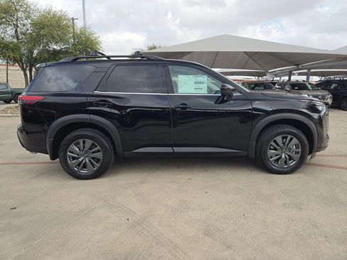 New 2026 Nissan Pathfinder SV AWD/4WD image 2